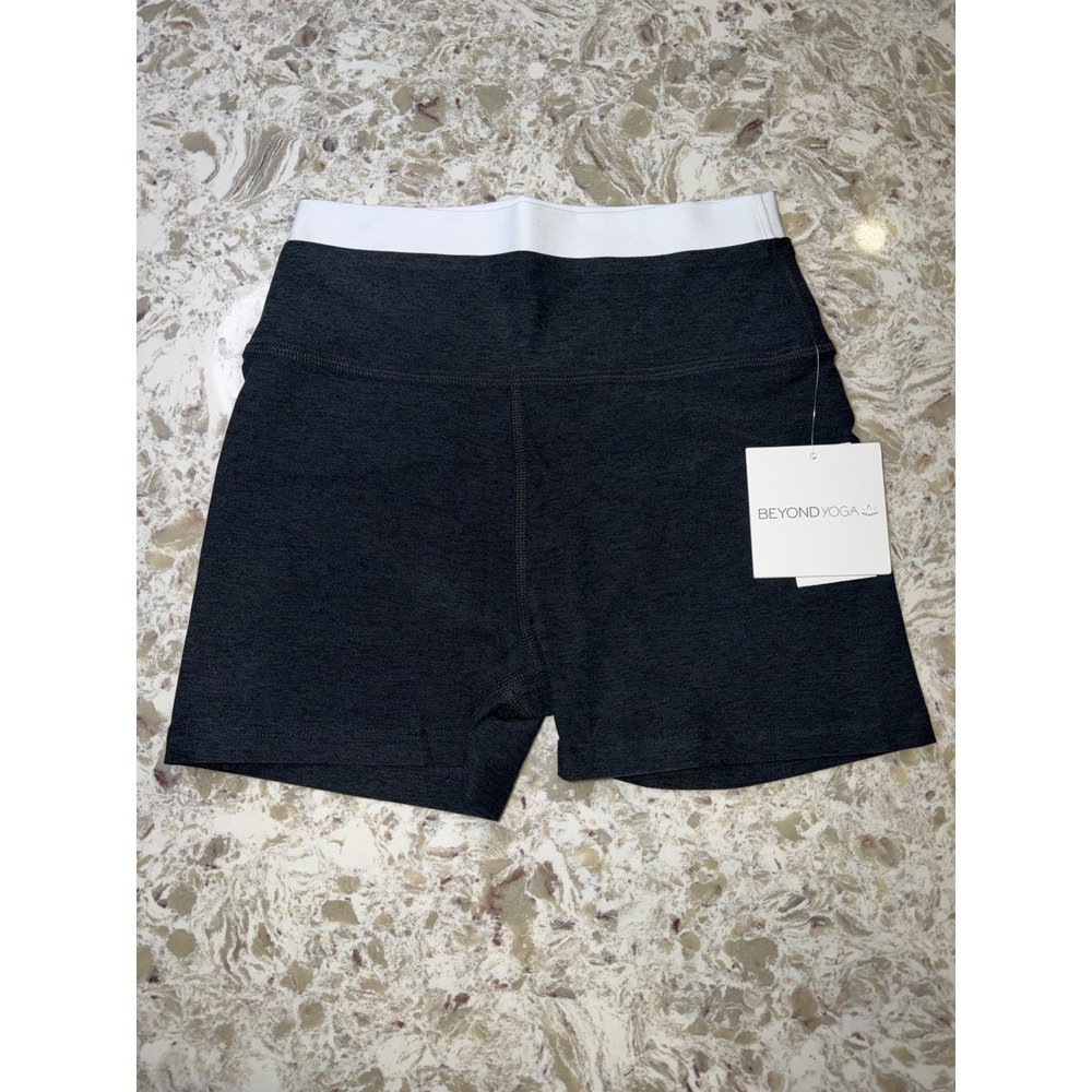 Beyond Yoga Womens High Waisted Biker Shorts heather blk 00AZW S New With Tags
